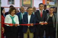 KEMAL ÇEBER - 'Kendine Bir Şans Ver' Fotoğraf Sergisi Ve Sahne Programı Düzenlendi