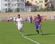 KARABÜKSPOR - Elazığspor'da İzzet'in Durumu MR'ı Çekildikten Sonra Belli Olacak