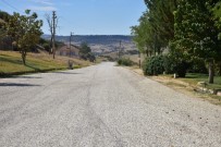 KURUÇAY - Manisa'da Yol Yapımında Yoğun Mesai