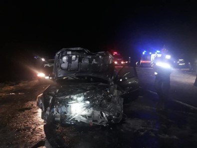 Nallıhan-Göynük Yolunda Trafik Kazası Açıklaması 6 Yaralı