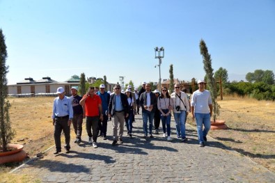 'Kayı Boyunun Ahlat'tan Söğüt'e Yolculuğu' Projesi