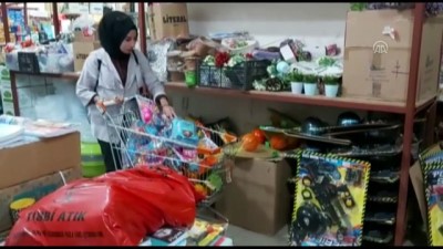 Kırsalda 'Mutsuz Çocuk Kalmasın' Diye Kolları Sıvadılar