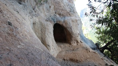 Mersin Üniversitesi, Tarsus'ta Arkeolojik Yüzey Araştırmalarını Tamamladı
