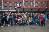 ÖZYEĞİN ÜNİVERSİTESİ - Özyeğin Üniversitesi Öğrencileri Hollanda'dan 2 Kupayla Döndü