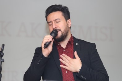 Şair Kasım Alper Özdemir Açıklaması 'İstanbul Bir Şiir Şehri Olmalı'