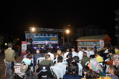 Yeşilyurt Belediyesi Açık Hava Konseri İlgi Gördü