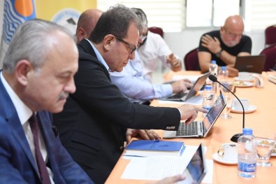 Başkan Seçer 'Kodlama Etkinliği'ne Katıldı