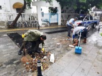 KARAVAN - Bodrum'daki Sağanak Sonrası Ekipler Seferber Oldu