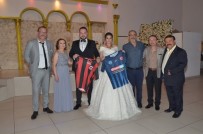 TAVŞANLI LİNYİTSPOR - Gelin Ve Damada Belediye Kütahyaspor Ve TKİ Tavşanlı Linyitspor Forması Hediye Edildi
