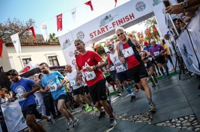 Kaş Yarımadaton'da Heyecan Başlıyor