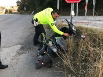 MOTOSİKLET SÜRÜCÜSÜ - Yeni Aldığı Motosikleti İle Kaza Yaptı