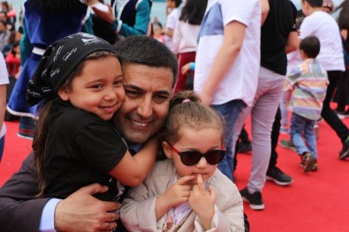 Başkan Günel, Çocuklar İçin Dijital Kütüphane Kuruyor