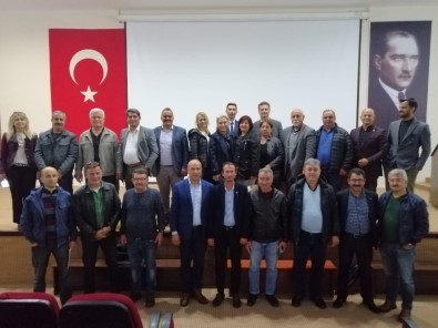 Çeşme'nin Muhtarlarından Doktor Sorununa Dilekçe