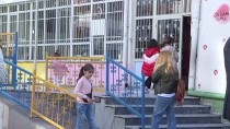 ABDİ İPEKÇİ - İstanbul'da Taşınmasına Karar Verilen Okullar Tahliye Ediliyor