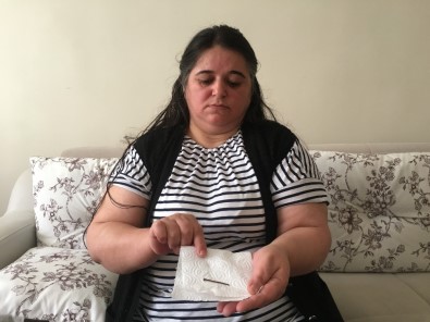 Karın Ağrısı Şikayetiyle Hastaneye Giden Kadının Midesinden Çıkan Şok Etti