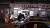 Kendisini Döven Babasını Bıçakladı, Okul Kıyafetiyle Gözaltına Alındı