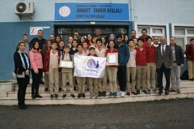 Devrek Ahmet Taner Kışlalı Ortaokulu'na Avrupa Ödülü