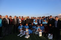 GENÇLİK VE SPOR İL MÜDÜRÜ - Gürpınar'da Futbol Turnuvasının Şampiyonu Belli Oldu