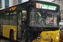 OTOBÜS DURAĞI - Pendik'te Faciadan Dönüldü, İETT Otobüsü Ağaca Çarparak Durdu