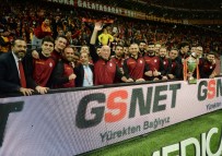 VOLEYBOL TAKIMI - Şampiyon Galatasaray Erkek Voleybol Takımı Statta