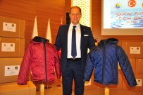 Ticaret Borsasından İhtiyaç Sahibi Öğrencileri Isıtan Yardım