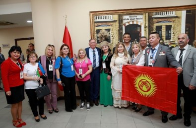 Türk Dünyası Festivali Katılımcıları Seyhan'da