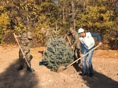81 Çocuk Anıtkabir'de 'Geleceğe Nefes' Oldu