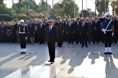 Atatürk, Ölümünün 81. Yıldönümünde Mersin'de Törenle Anıldı