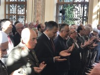 İSTANBUL VALİLİĞİ - Atatürk'ün Ölüm Yıl Dönümünde Dolmabahçe Camisi'nde Mevlid-İ Şerif Okutuldu