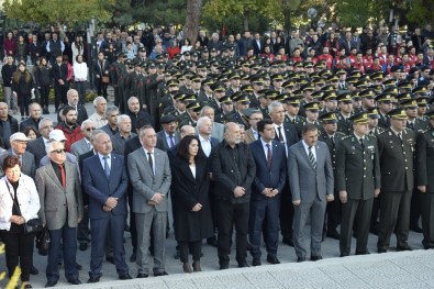 Büyük Önder Mustafa Kemal Atatürk Burdur'da Anıldı