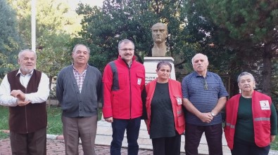 Huzurevi Sakinleri Atatürk'ü Unutmadı