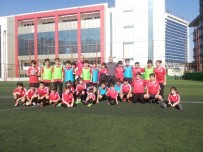 REAL MADRID - Mustafa Kocabey Açıklaması 'Bayrağını Seven Adamlar Yetiştirmek İstiyoruz'