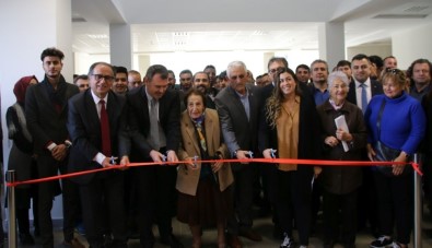 Fen-Edebiyat Fakültesi Konferans Salonuna Nevşehirli Prof. Dr. Zeynep Korkmaz'ın İsmi Verildi