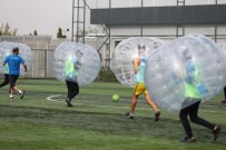 KAYAŞEHİR - Gençlik Oyunları'nda Balon Futbolu Heyecanı