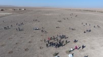 DEPREM BÖLGESİ - Kırşehir'de 50 Bin 600 Fidanı Toprakla Buluştu