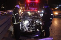 Kocaeli'de Otomobil Kamyonete Çarptı Açıklaması 2 Yaralı