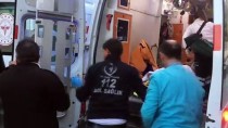 ZİYA GÖKALP - Konya'da Balkondan Düşen Çocuk Ağır Yaralandı