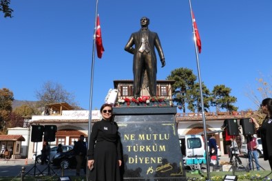 Safranbolu Köyiçi Meydanı'nda Atatürk Heykeli Açıldı