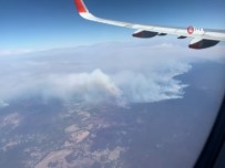 BILIM ADAMLARı - Avustralya'daki Orman Yangınları Yeni Zelanda'ya Doğru İlerliyor