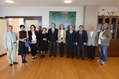 Büyükelçisi Janjgava Düzce Üniversitesi'ni Ziyaret Etti