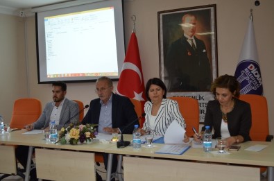 Didim Belediye Meclisi'nden 'Ecevit'e Onay, 'Türkeş'e Ret