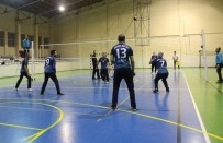EĞITIM BIR SEN - Elazığ'da Mehmet Akif İnan Anısına Voleybol Turnuvası