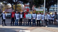 BELEDIYE İŞ - Gaziemir Belediyesinde Çalışan İşçilerden İşten Çıkarılmaya Tepki