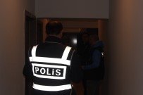 KİRALIK ARAÇ - Günübirlik Dairelere Polisten Şok Baskın