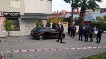 MEHMET ÖZKAN - İzmir'de Güzellik Merkezinde Pompalı Tüfekle Saldırı Açıklaması 1 Ölü