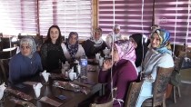 HARMANKAYA - Kadınlara Zeka Oyunu Öğreterek Türkiye 3'Üncüsü Oldu