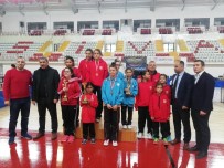 10 KASıM - Kocasinan Masa Tenisi Takımı Sivas'tan Derecelerle Döndü