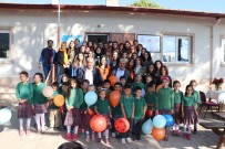 OKUL PROJESİ - Öğretmen Adayları, İlkokul Öğrencilerini Ziyaret Etti