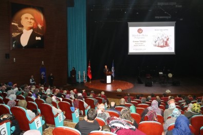 Uşak'ta Osman Tıraşçı'nın Katılımıyla 'Peygamberimiz Ve Aile' Konulu Konferans Düzenlendi