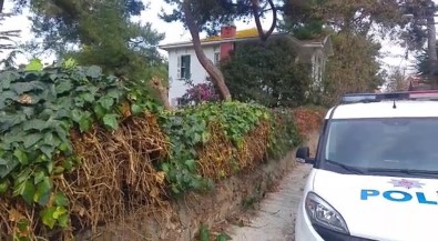 İstanbul'da Ölü Bulunan İngiliz Ajanının Büyükada'daki Evi Görüntülendi